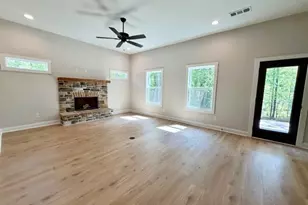 244 Deer Creek Run, Moreland, GA 30259 - Photo 4