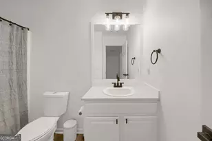 5356 Creekview Way, Morrow, GA 30260 - Photo 18