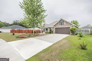 103 Savannah Ln, Bonaire, GA 31005 - Photo 2