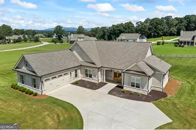 124 Rockford Farm Drive, Clarkesville, GA 30523 - Photo 2