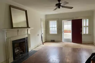 320 Parkway Dr, Thomaston, GA 30286 - Photo 2