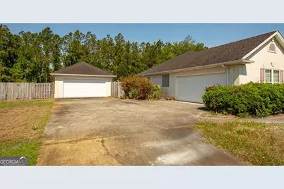 218 Edge Water Drive, Brunswick, GA 31525 - Photo 4