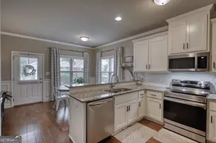 1141 Chalmers St, Watkinsville, GA 30677 - Photo 16