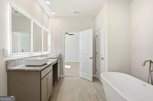 136 Post Oak Dr, Jackson, GA 30233 - Photo 12