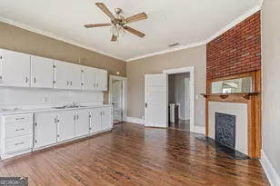 158 Hand Ave W, Pelham, GA 31779 - Photo 8