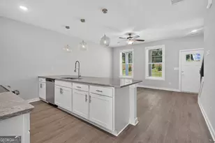 230 Maddux St, Fayetteville, GA 30214 - Photo 6