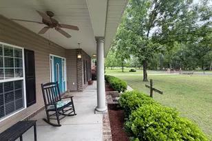 414 Parklane Dr, Dexter, GA 31019 - Photo 4