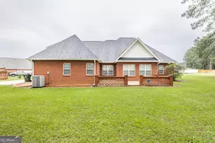 102 Ashton Ct, Warner Robins, GA 31088 - Photo 16