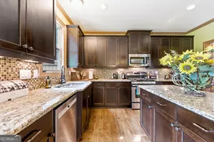 2749 Prado Ln, Marietta, GA 30066 - Photo 4