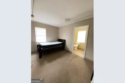 425 W Church Street, Swainsboro, GA 30401 - Photo 8