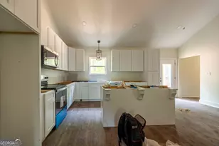 124 Baskins Ext, Canon, GA 30520 - Photo 6