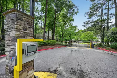 7001 Wingate Way, Sandy Springs, GA 30350 - Photo 20