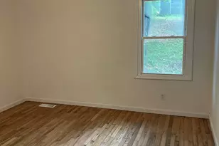 956 SW Oakland Dr, Atlanta, GA 30310 - Photo 4