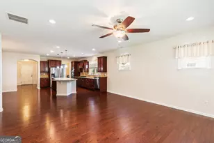 118 Jasper Ct, Griffin, GA 30223 - Photo 2
