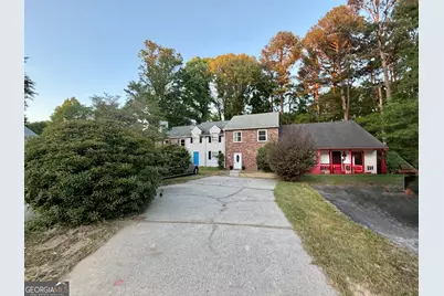 397 Patrick Henry Court, Riverdale, GA 30274 - Photo 2