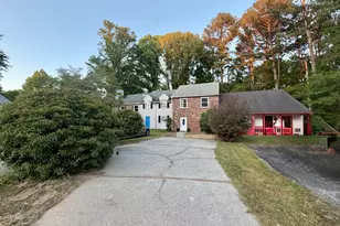 397 Patrick Henry Ct, Riverdale, GA 30274 - Photo 2