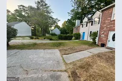 397 Patrick Henry Court, Riverdale, GA 30274 - Photo 4