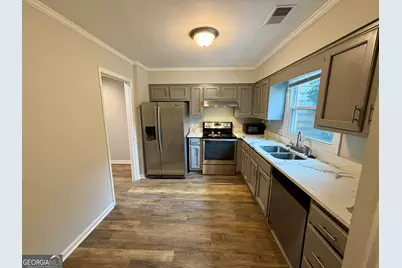 397 Patrick Henry Court, Riverdale, GA 30274 - Photo 8