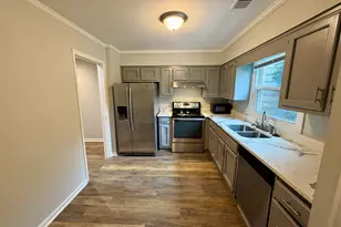 397 Patrick Henry Ct, Riverdale, GA 30274 - Photo 8