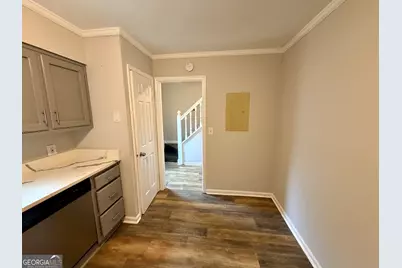 397 Patrick Henry Court, Riverdale, GA 30274 - Photo 10