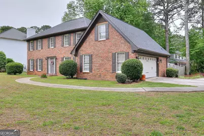 4976 Mystere Circle SW, Lilburn, GA 30047 - Photo 2