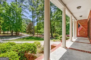 35 Ashford Ln, Sharpsburg, GA 30277 - Photo 10