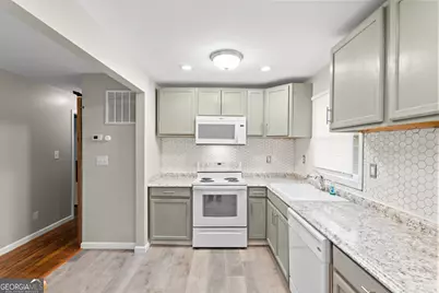 2161 Rochelle Way, South Fulton, GA 30349 - Photo 8