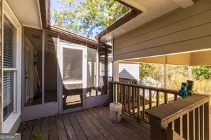 2303 S Sherwood Dr, Valdosta, GA 31602 - Photo 36