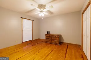 2303 S Sherwood Dr, Valdosta, GA 31602 - Photo 30