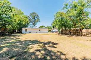 202 Elmwood St, Warner Robins, GA 31093 - Photo 26