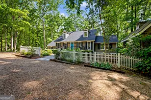 893 Happy Valley Cir, Newnan, GA 30263 - Photo 8