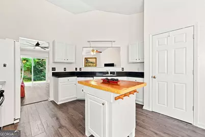 511 Carrington Court, Canton, GA 30115 - Photo 12