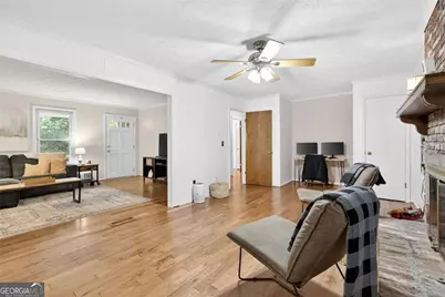 5623 Crestwood Drive, Stone Mountain, GA 30087 - Photo 20