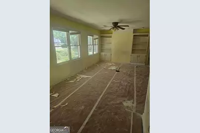5360 Brooks Lane, Loganville, GA 30052 - Photo 6