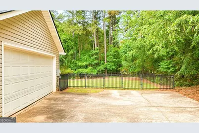 29 Eric Way, Bogart, GA 30622 - Photo 8