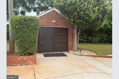 603 Thurston Avenue, Thomaston, GA 30286 - Photo 2