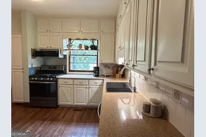 603 Thurston Avenue, Thomaston, GA 30286 - Photo 8