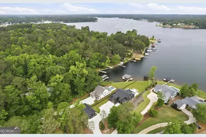 191 E Lakeview Drive NE #B, Milledgeville, GA 31061 - Photo 8