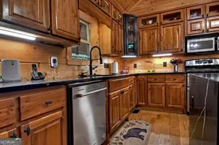 390 Twin Creeks, Blue Ridge, GA 30513 - Photo 22