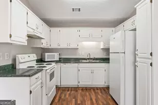 339 Ashton Pl, McDonough, GA 30253 - Photo 8
