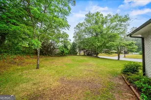 6574 Wendell Cir, Morrow, GA 30260 - Photo 6