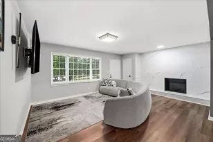 6574 Wendell Cir, Morrow, GA 30260 - Photo 10
