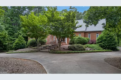 110 Greystone Drive, Bremen, GA 30110 - Photo 1