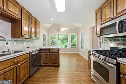 3616 Broken Arrow Drive, Woodstock, GA 30189 - Photo 16