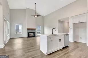 115 Redhaven Dr, Senoia, GA 30276 - Photo 6