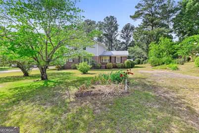 124 Melrose Drive, Lagrange, GA 30241 - Photo 4