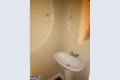 8630 Thomas Road, Riverdale, GA 30274 - Photo 8
