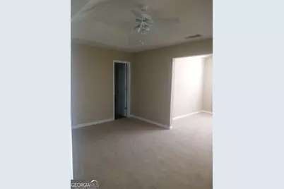 8630 Thomas Road, Riverdale, GA 30274 - Photo 18