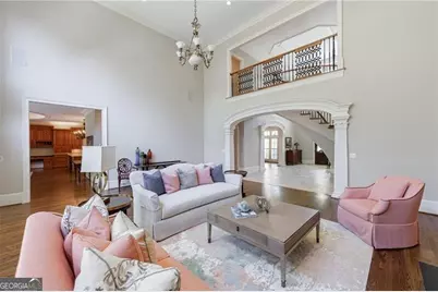 9390 Colonnade Trail, Johns Creek, GA 30022 - Photo 14
