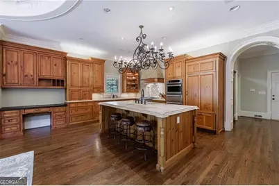 9390 Colonnade Trail, Johns Creek, GA 30022 - Photo 18